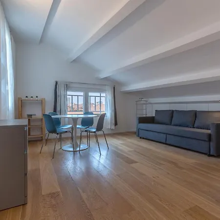 Guesthost - Heart Of - Center Living * Bologna