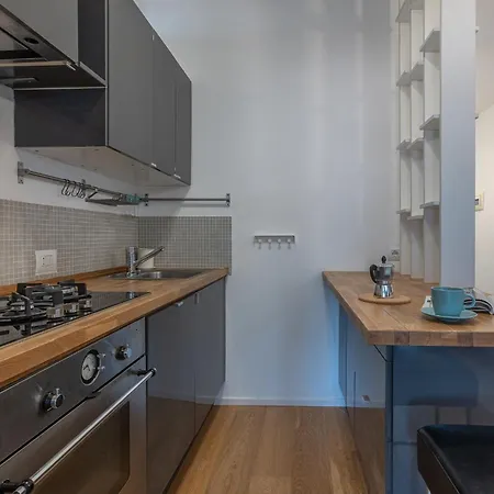 Heart Of Bologna: Center Living