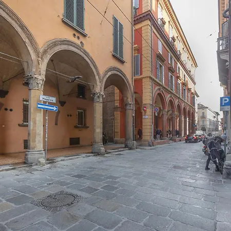 Heart Of Bologna: Center Living Apartmán *