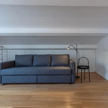 Apartment Heart Of Bologna: Center Living